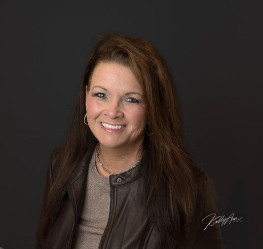 Portrait of Tress Remington, founder of 7 Semicolon Couture