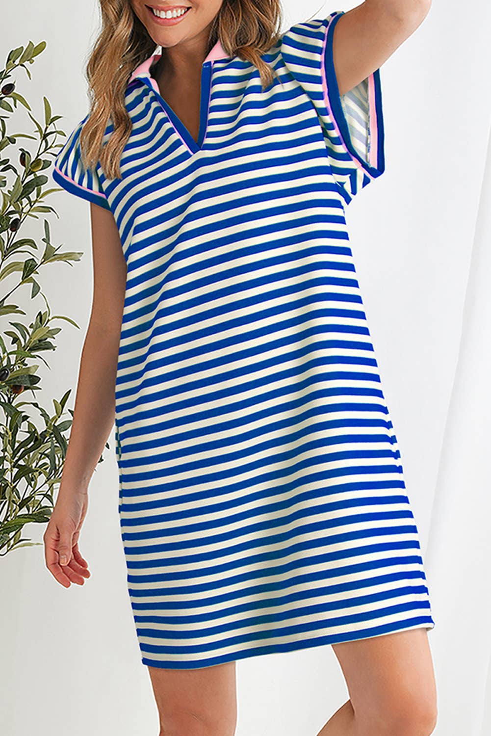Contrast Striped Ruffle Short Sleeve V-Neck Fit Dress